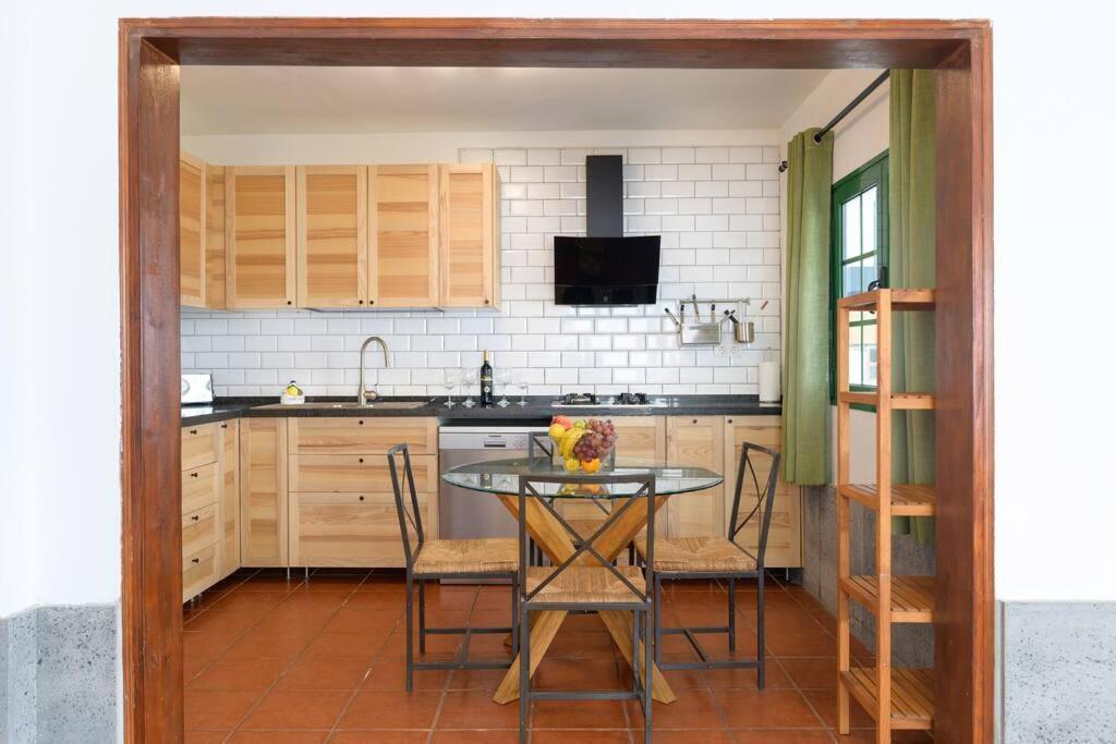 Hermosa Casa Vacacional, Muy Cerca A La Playa. Guatiza Екстериор снимка